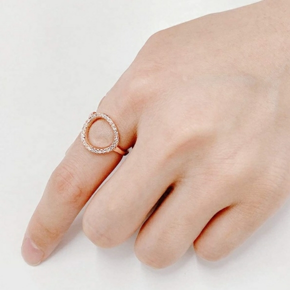 Dainty Rose Gold Circle Karma Ring - Picture 2 of 6